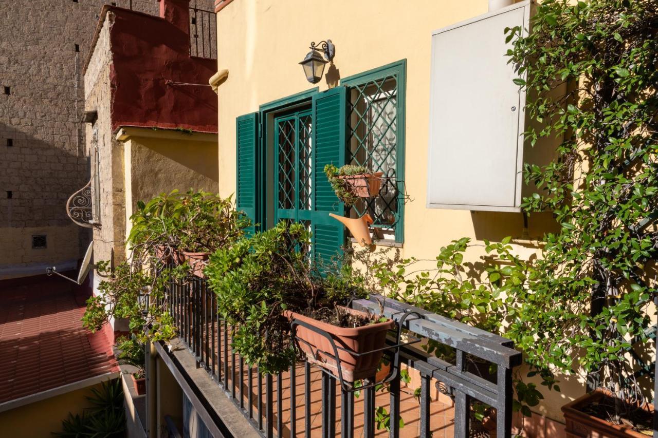 Colored House Until 7 People Above Sqplebiscito Napoli Exterior foto